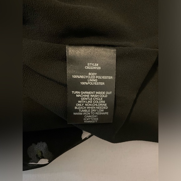 Sanctuary sleeveless blouse - Flower Illusion - Size Large - NWT - Picture 9 of 11